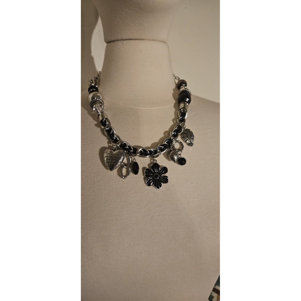 VINTAGE PAPARAZZI CHARMED BLK NECKLACE MADE IN PUERTO RICO